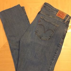 LEVI’S Mid Rise Skinny Jeans